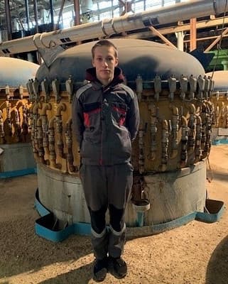 Коллектив  Отрадинского сахарного комбината также пополнился юными специалистами Коллектив  Отрадинского сахарного комбината также пополнился юными специалистами